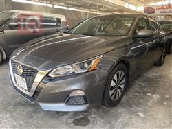 نیسان ئەلتیما